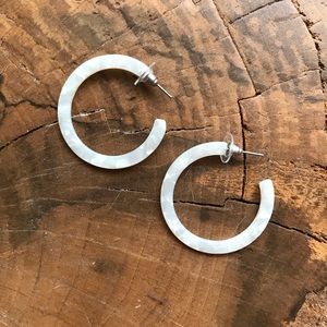 Pearly White Resin Hoops NWOT